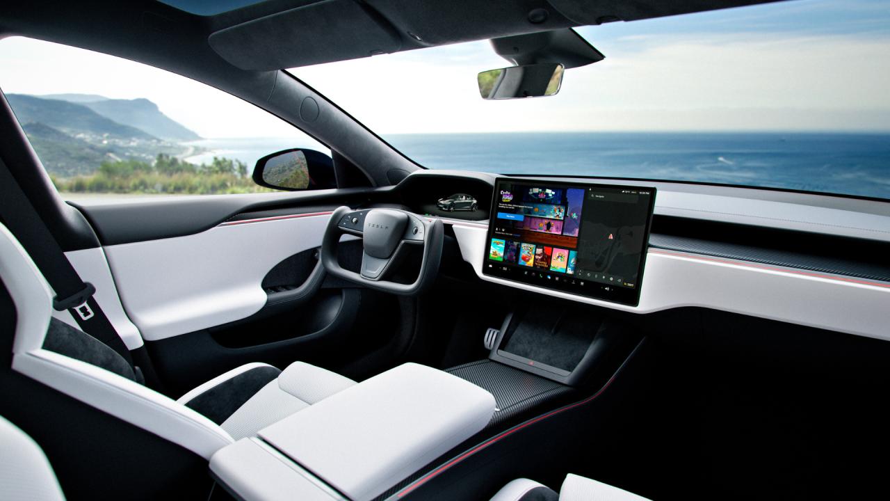 Model S infotainment | zdroj: tesla.com