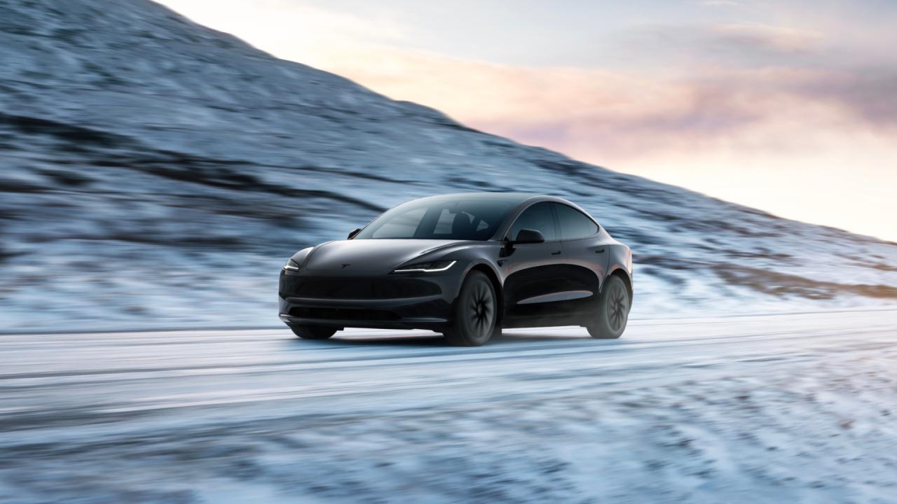 Tesla Model 3 Standard | zdroj: tesla.com