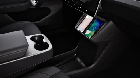 Tesla Model Y Standard | zdroj: tesla.com
