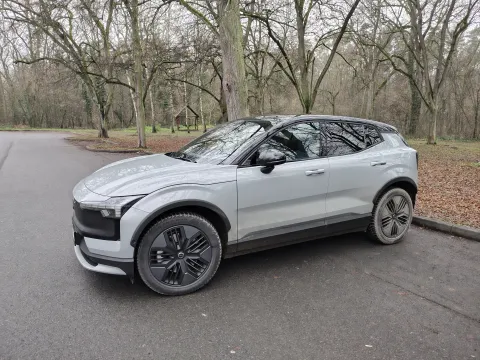 Volvo EX-30 Cross Country