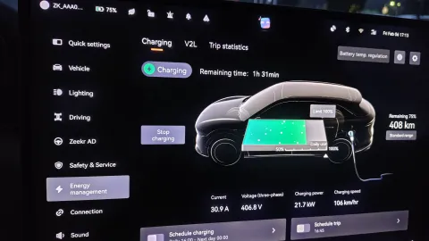 Zeekr 7X a AC nabíjení 22 kW