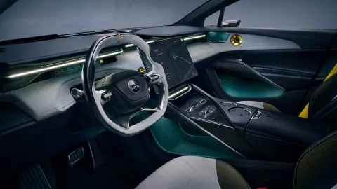 Lotus Eletre — interiér | zdroj: lotuscars.com
