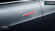 Náhled článku Když je design nebezpečný - Tesla mění design klik u dveří. Proč?