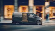 Náhled článku Nový Renault Trafic E-Tech: Nabíjí rychleji než většina osobáků a ujede 450 km
