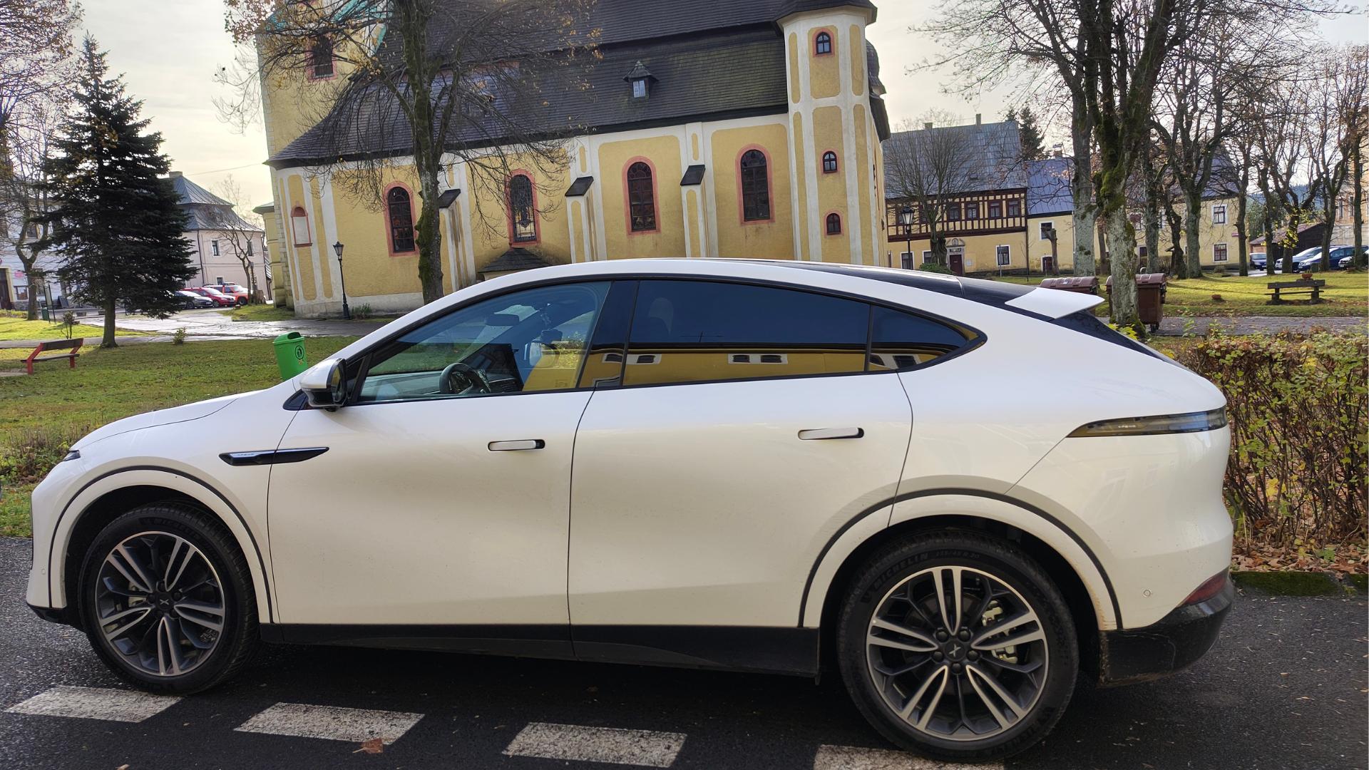 XPENG G6