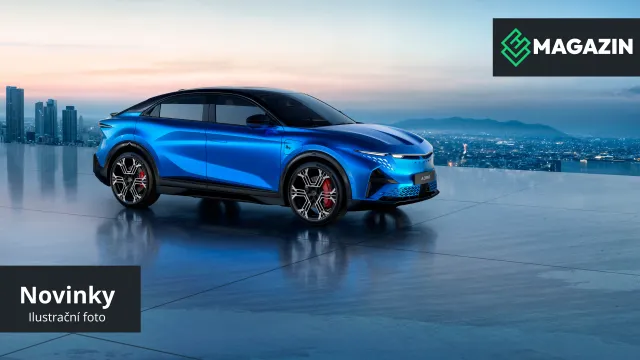 Alpine A390 - zdroj: media.alpinecars.com