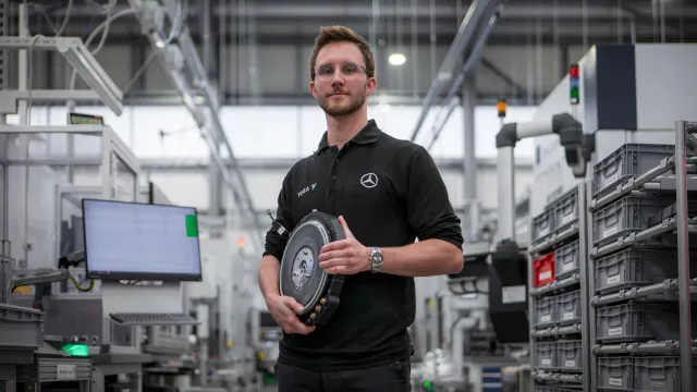 Elektromotor YASA Axial Flux | zdroj: yasa.com