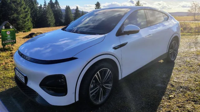 XPENG G6