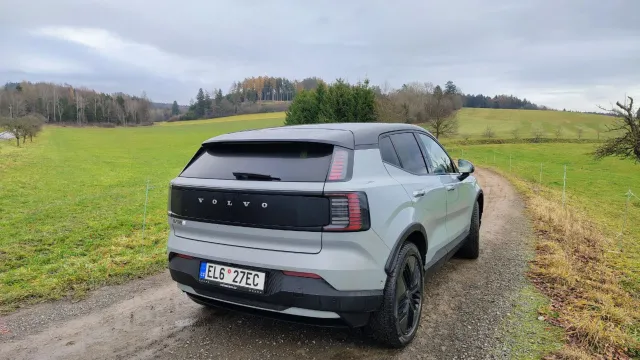 Volvo EX-30 Cross Country