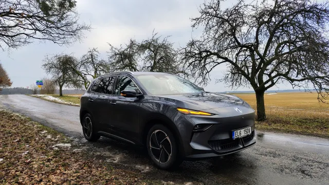 MGS5 na českých silnicích