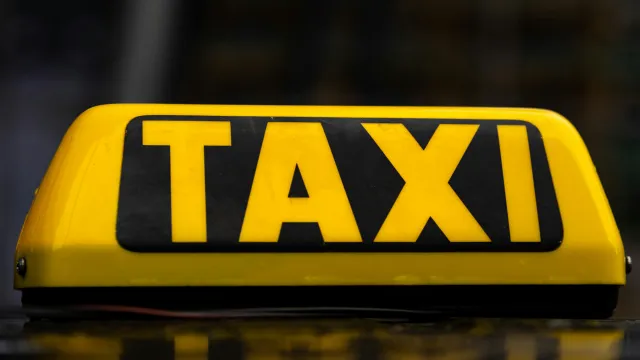 Taxi