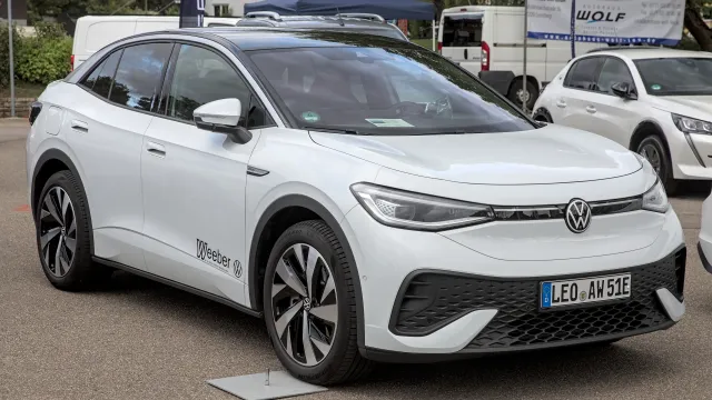 Volkswagen ID.5 Pro (zdroj: Wikimedia Commons, Leonberg 2022)