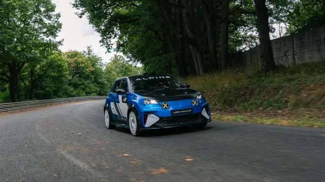Alpine A290 | zdroj: press.alpinesportscars.co.uk
