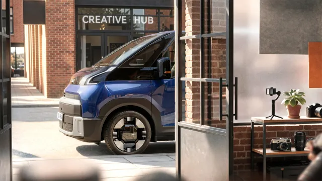 Kia PV7 z předního levého tříčtvrtečního pohledu | zdroj: kia-express.cz