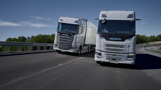 Elektrický tahač Scania s bateriemi za kabinou a dojezdem až 720 km | zdroj: scania.com